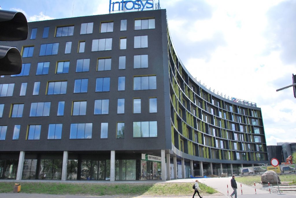 Infosys Accelerates Freshers Graduate Hiring Process