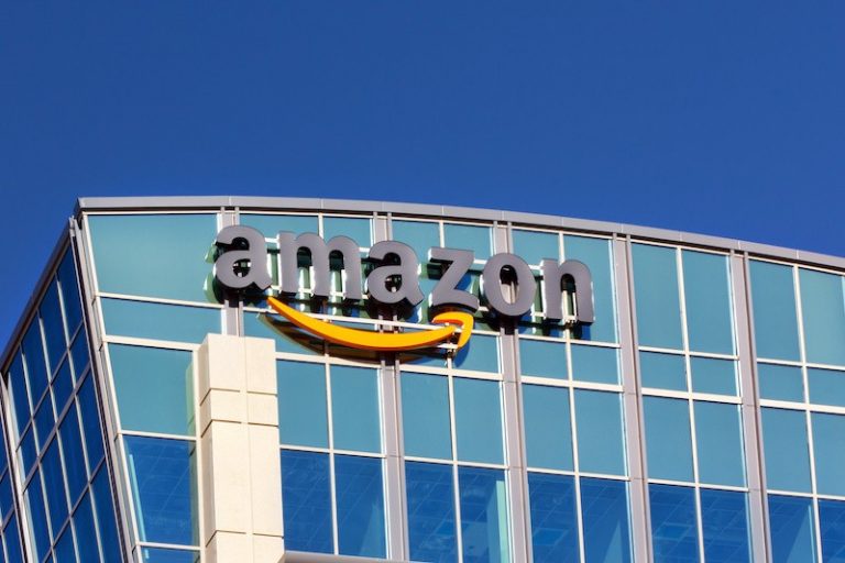 Amazon Hiring Technical Graduates for Software Development Engineer