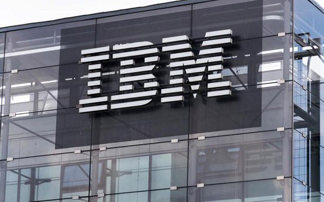 IBM Hiring Graduates for Software Development Internship